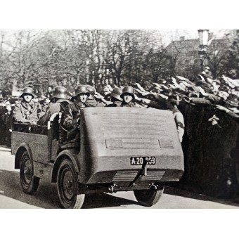 MIT Adolf Hitler Ein Freeesissä, Grosses Und Glückliches Deutschland - Adolf Hitlerin kanssa ilmaiseksi, upea ja onnellinen Saksa. Espenlaub militaria