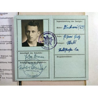 Livre des membres de lAssociation du Reich national-socialiste pour lexercice physique avec dautres documents. Espenlaub militaria
