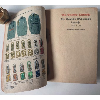 Tavole delle uniformi e delle insegne della Luftwaffe, edizione tascabile. Espenlaub militaria