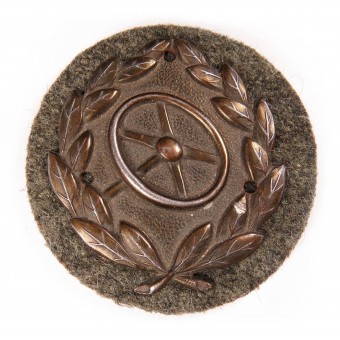 Drivers badge in Bronze on feldgrau cloth. Espenlaub militaria