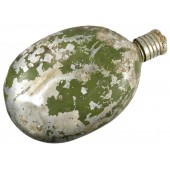 Neuvostoliiton alumiininen kanisteri vihreällä maalilla