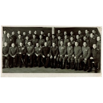 General Konstantin Antonovich Matskevich surrounded by officers and course participants. Espenlaub militaria