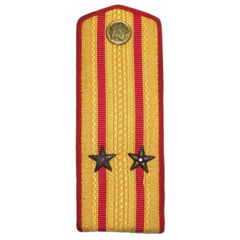 Shoulder strap of a lieutenant colonel of artillery or tank troops. Espenlaub militaria