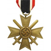 Cruz al Mérito de Guerra de 2ª Clase KVK2