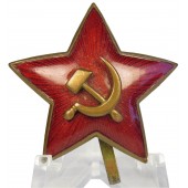 Red Star Hat Insignia 31 mm