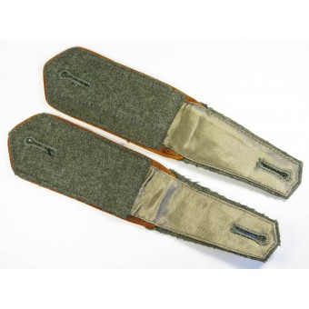 Shoulder straps of Russian collaborators in Wehrmacht. Espenlaub militaria