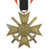 KVK2 Croix sur un ruban Kriegsverdienstkreuz 1939