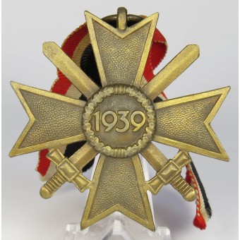 Croix du mérite de guerre 2ème année avec épées. Espenlaub militaria