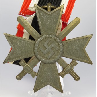 Kriegsverdienstkreuz KVK2 aus Zink. Espenlaub militaria