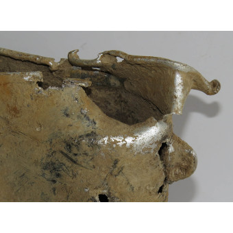 Battle damaged relic equipment set of the Soviet Soldier. Espenlaub militaria