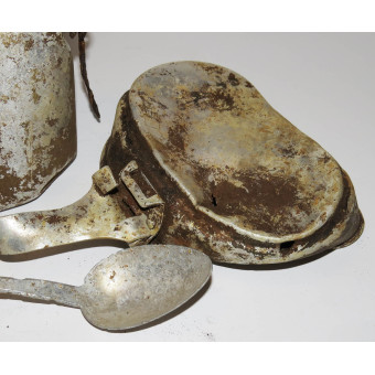 Battlefield relic Soviet Mess kit with spoon. Espenlaub militaria