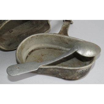 Red Army Mess Kit and Spoon from Courland pocket. Espenlaub militaria