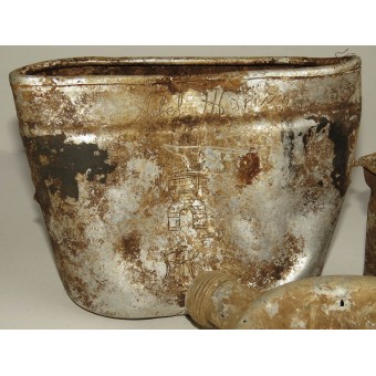 Подписной котелок и немецкая фляга со стаканом. Espenlaub militaria