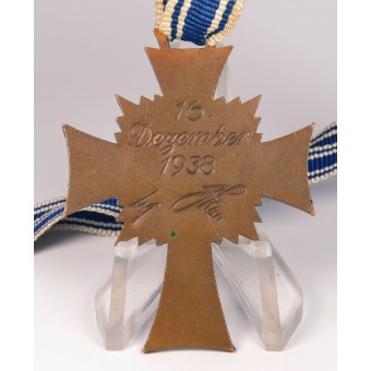 Croix dhonneur de la mère allemande en bronze. Espenlaub militaria