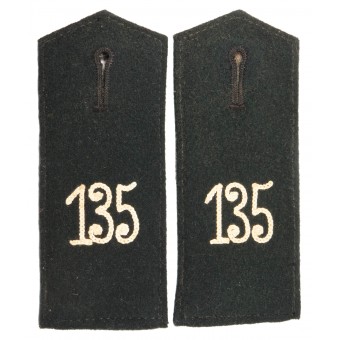Pre-WW2 135th Infantry Regiment shoulder straps. Espenlaub militaria