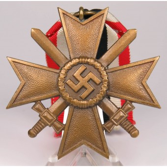 KVK2 Cruz al Mérito de Guerra de 2ª Clase. Espenlaub militaria