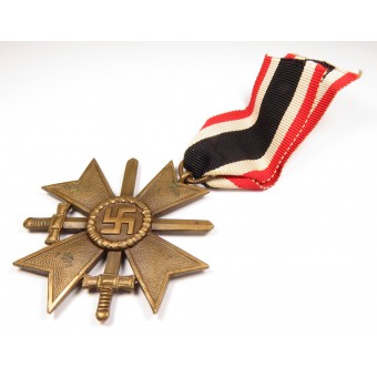 Kruis van Verdienste voor de Oorlog met merkteken 32.. Espenlaub militaria