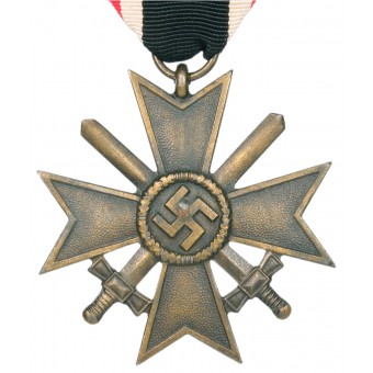 32 Cruz al Mérito de Guerra con Espadas de 2ª Clase Wilhelm Hobacher. Espenlaub militaria