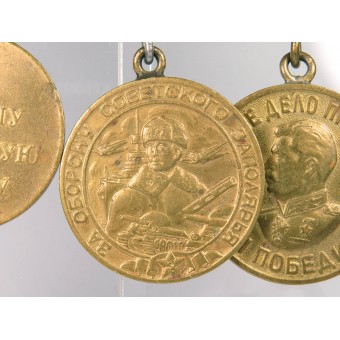 Bandspange mit 3 Medaillen von Rote Armee WK2 Veteran. Espenlaub militaria