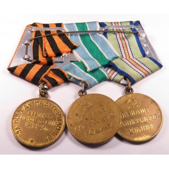 Barrette de ruban avec 3 médailles de lArmée rouge, vétéran de la Seconde Guerre mondiale. Espenlaub militaria