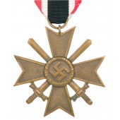 Kriegsverdienstkreuz mit Schwertern 2. Klasse am Bande