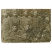 Групповое фото рядовых и сержантов