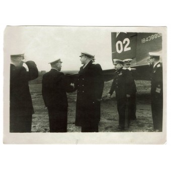 Möte mellan de sovjetiska höga marinofficerarna och amiral Tributz. Espenlaub militaria