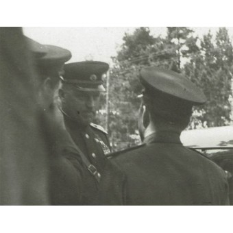 Visita del mariscal soviético Rokossovsky. Espenlaub militaria