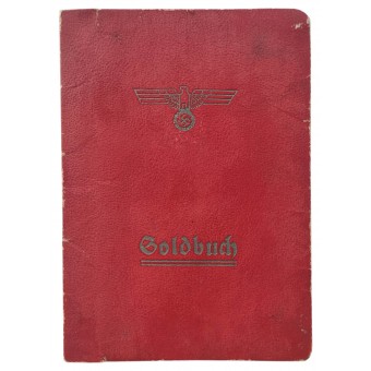 Зольдбух с красной обложкой на военного медика в звании фельдфебеля, кавалера Железного Креста 1-го класса. Espenlaub militaria