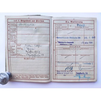 The Wehrpass document for a member of Armee-Pferde-Park 590. Espenlaub militaria