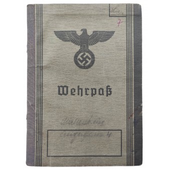 De WEHRPASS uitgegeven aan een POW-kamp (Stalag) bewaker. Espenlaub militaria