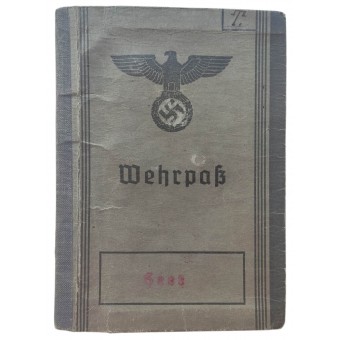 Wehrpasset som utfärdades till en veteran från första världskriget och senare medlem av Landesschuetzen-enheten.. Espenlaub militaria