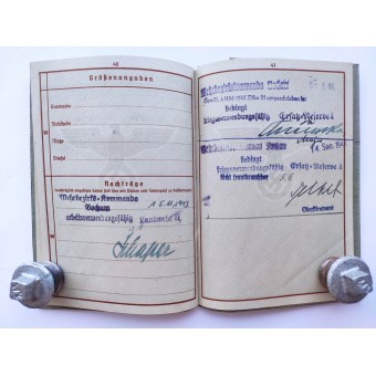 The Wehrpass issued to Gerhard Zimmer. Espenlaub militaria