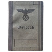 Wehrpass, joka myönnetään ensimmäisen maailmansodan veteraanille, joka on merkitty sotilaskelvottomaksi Wehrmachtissa.