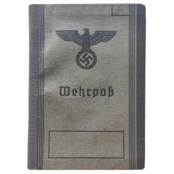 WW1 -veteraanille annettu Wehrpass, joka oli merkitty kelvottomaksi asevelvollisuuteen Wehrmachtissa. Espenlaub militaria