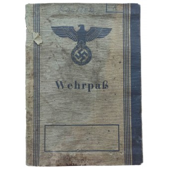 Wehrpass uitgegeven aan chauffeur op Eastern Front, Battle for Kursk in 1943. Espenlaub militaria