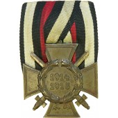 Croix commémorative 1914-1918 pour les combattants de la Première Guerre mondiale sur la barrette de la médaille.