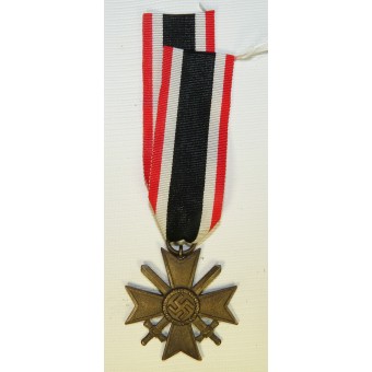 Croce decorazione seconda classe di merito Terzo Reich Guerra per il servizio di combattimento. Espenlaub militaria
