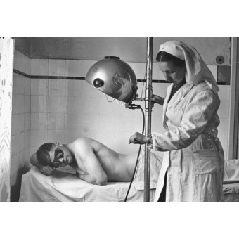Soviet copricapo femminile russo per infermiere militare. Espenlaub militaria