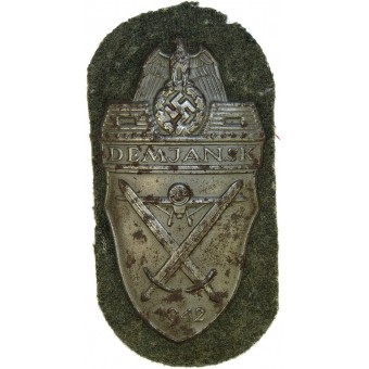 Нарукавный щиток за кампанию-  Демянск 1942. Espenlaub militaria