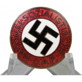 Badge van de Duitse Nationaal-Socialistische Arbeiderspartij, NSDAP, M1/62