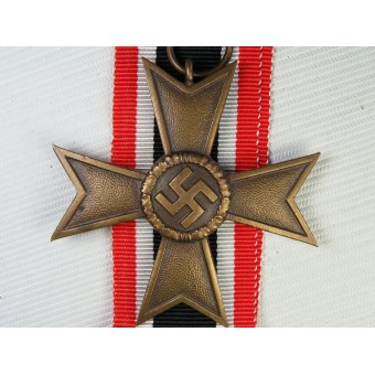 Крест за военные заслуги- Вторая степень, бронза. Без мечей. Espenlaub militaria