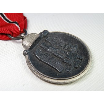 Medaille für den Wintereinsatz an der Ostfront 1941-42, bezeichnet mit 100.. Espenlaub militaria