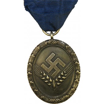 Медаль за выслугу в РАД для женского персонала- 2-я степень. Espenlaub militaria