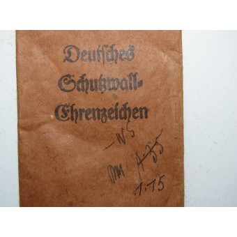 Deutsches Schutzwall-Ehrenzeichen bag of issue by Friedrich Orth. Espenlaub militaria