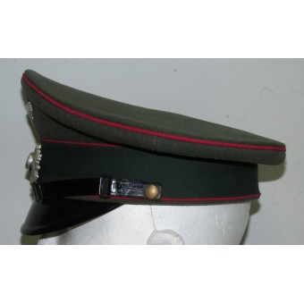 Wehrmacht Heer HQ or Veterinary service visor hat, early by Peküro. Espenlaub militaria