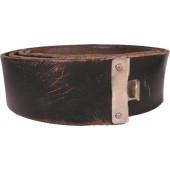Cinturón de cuero negro de una de las formaciones de la N.S.D.A.P. Longitud 95 cm