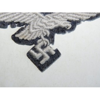 Luftwaffe bröst örn på en filt bas, oanvända. Espenlaub militaria
