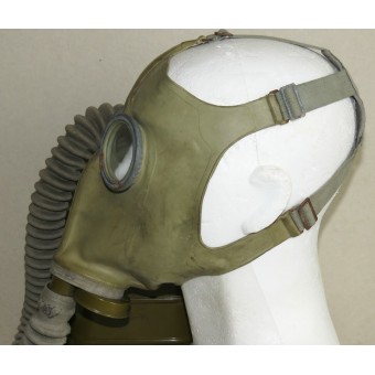Red Army gasmask BN-T5 with mask 08. Early type.. Espenlaub militaria