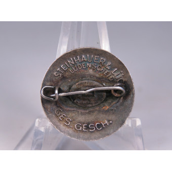 Early Deutsche Jungvolk Membership Badge with V Marking. Espenlaub militaria